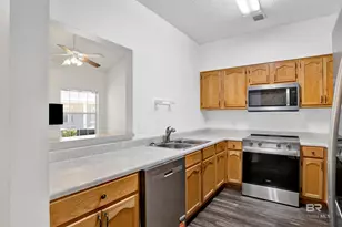 102 Courthouse Dr, Fairhope, AL 36532 - Photo 5