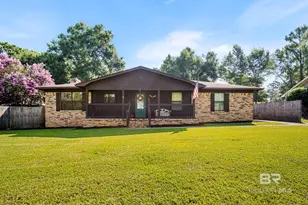 105 Brentwood Dr, Daphne, AL 36526 - Photo 1