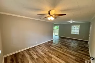 466 Pinehill Dr, Mobile, AL 36606 - Photo 5
