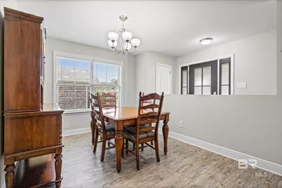 1254 W Forest Glen Drive, Mobile, AL 36618 - Photo 5