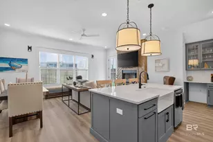 5608 Trout Ln, Pensacola, FL 32507 - Photo 15