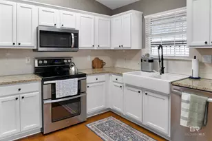 8254 S Magnolia Village Dr, Mobile, AL 36695 - Photo 9