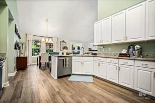11163 Lake Cir, Daphne, AL 36526 - Photo 9