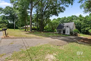 10353 Easthill Dr, Mobile, AL 36695 - Photo 3