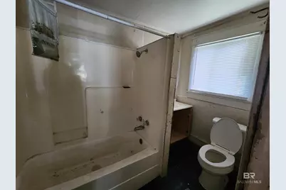 1059 Marine Street, Mobile, AL 36605 - Photo 5