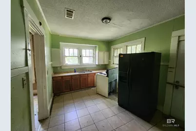 1059 Marine Street, Mobile, AL 36605 - Photo 3