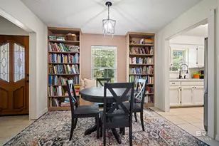 10310 Southhill Dr, Mobile, AL 36695 - Photo 11