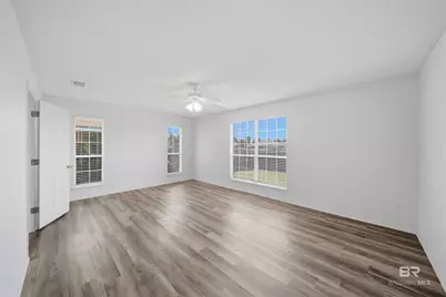 2704 Hampton Park Circle, Foley, AL 36535 - Photo 11