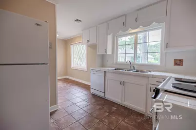 208 Pinecrest Lane, Fairhope, AL 36532 - Photo 11