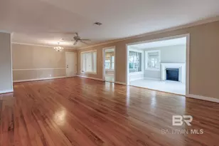 208 Pinecrest Ln, Fairhope, AL 36532 - Photo 3
