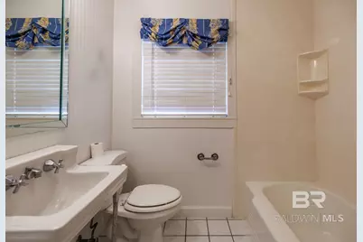 208 Pinecrest Lane, Fairhope, AL 36532 - Photo 15