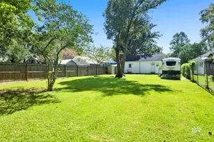 403 N Pine St, Foley, AL 36535 - Photo 29