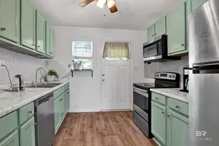 403 N Pine St, Foley, AL 36535 - Photo 15