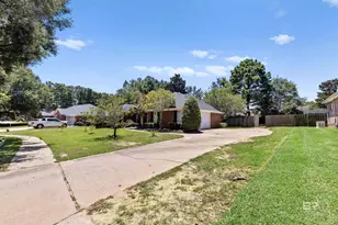 8042 Landing Eagle Dr, Daphne, AL 36526 - Photo 5