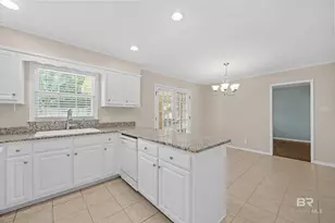 102 Iris Cir, Daphne, AL 36526 - Photo 15
