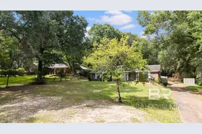 915 Caroline Avenue, Daphne, AL 36526 - Photo 3