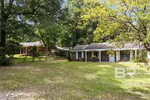 915 Caroline Ave, Daphne, AL 36526 - Photo 5