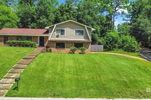 333 Ridgewood Dr, Daphne, AL 36526 - Photo 1