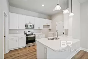 950 Gibson Ct, Foley, AL 36535 - Photo 5