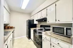 512 Lake Forest Blvd, Daphne, AL 36526 - Photo 7