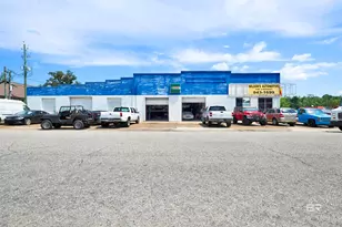 303 N McKenzie St, Foley, AL 36535 - Photo 1