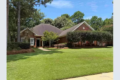 421 Clubhouse Drive, Fairhope, AL 36532 - Photo 1