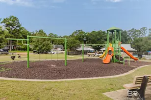 105 Plaza Cir, Daphne, AL 36526 - Photo 9
