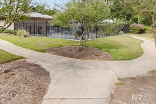 105 Plaza Cir, Daphne, AL 36526 - Photo 11
