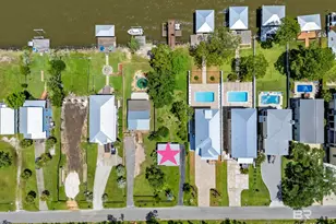 810 W Canal Dr, Gulf Shores, AL 36542 - Photo 5