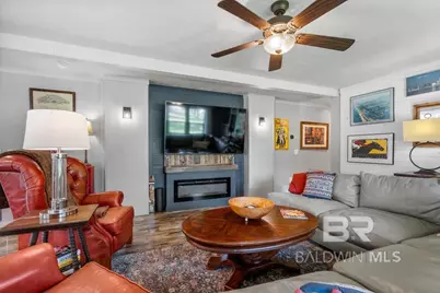8221 Mobile Avenue, Elberta, AL 36560 - Photo 11