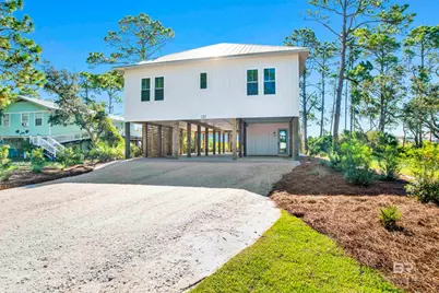 127 W 8th Avenue, Gulf Shores, AL 36542 - Photo 1