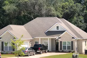 373 Garrison Blvd, Fairhope, AL 36532 - Photo 1