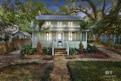 56 N Bayview Street, Fairhope, AL 36532 - Photo 1