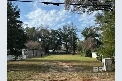 116 Pecan Avenue, Fairhope, AL 36532 - Photo 1