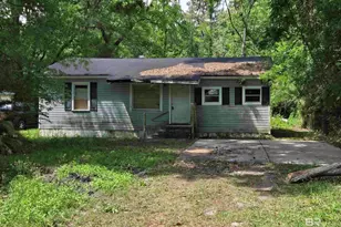 3066 Baycrescent Dr, Mobile, AL 36605 - Photo 1