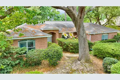 424 Clubhouse Drive, Gulf Shores, AL 36542 - Photo 1