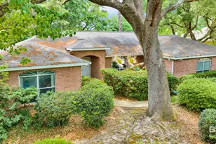 424 Clubhouse Dr, Gulf Shores, AL 36542 - Photo 1