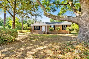 713 E 23rd Ave, Gulf Shores, AL 36542 - Photo 1