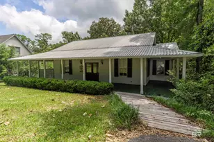 22420 Sea Cliff Dr, Fairhope, AL 36532 - Photo 1