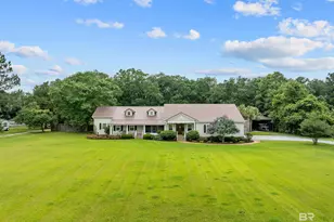 20011 Lawrence Rd, Fairhope, AL 36532 - Photo 1