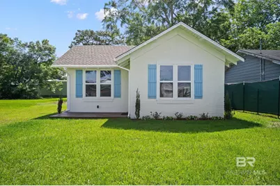 22214 Pine Street, Robertsdale, AL 36567 - Photo 1