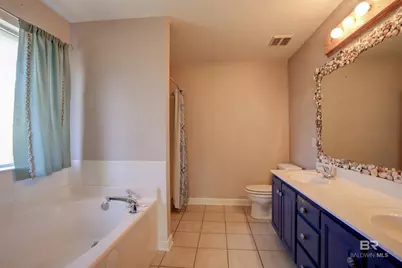 200 Hawthorne Circle, Fairhope, AL 36532 - Photo 13