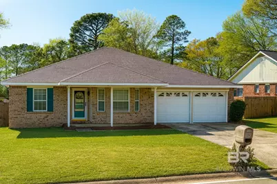 119 Lake Forest Boulevard, Daphne, AL 36526 - Photo 1