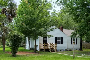 510 E Myrtle Ave, Foley, AL 36535 - Photo 1