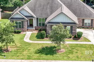 380 Scarlett Ave, Fairhope, AL 36532 - Photo 1