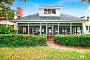 409 S Mobile St, Fairhope, AL 36532 - Photo 1