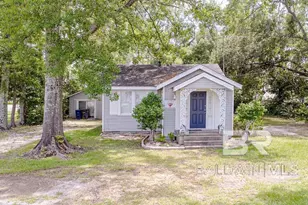 308 E Azalea Ave, Foley, AL 36535 - Photo 1