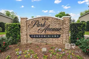 450 Park Ave, Foley, AL 36535 - Photo 1