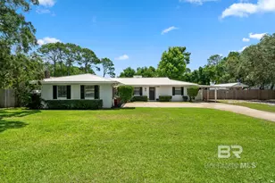 405 Hilltop Dr, Gulf Shores, AL 36542 - Photo 1
