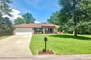 1805 S Bay St, Foley, AL 36535 - Photo 1